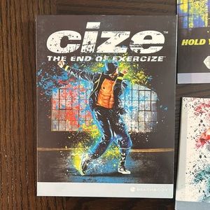 Shaun T CIZE Dance Workout Base Kit 6 DVD - Brand New